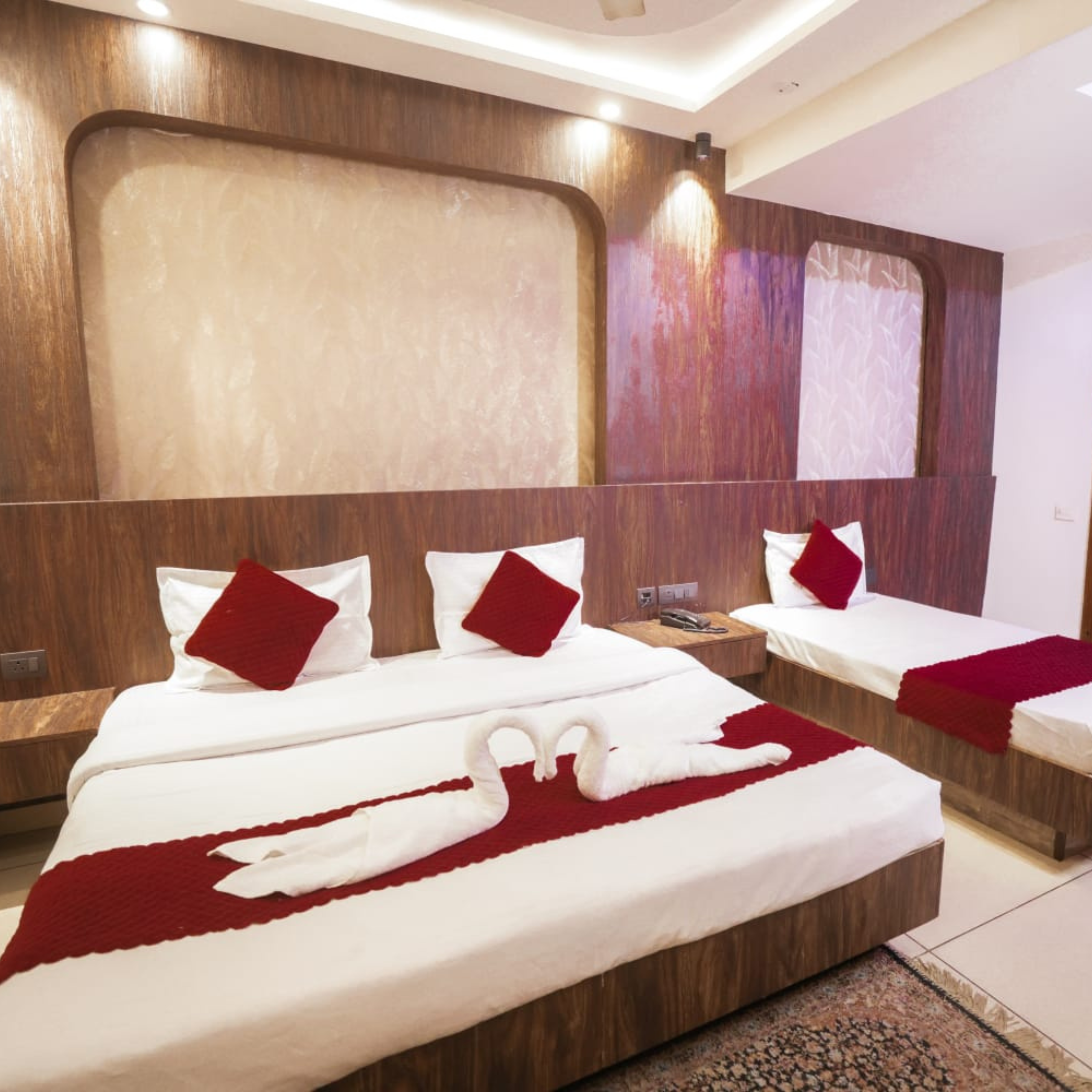 Small Suite